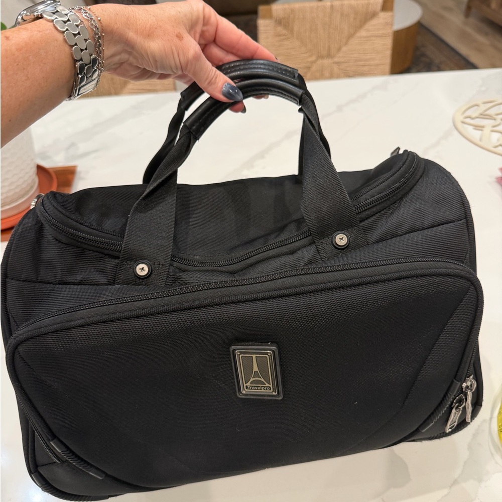 Elegant Black Mini Bag - Picture 12 of 12